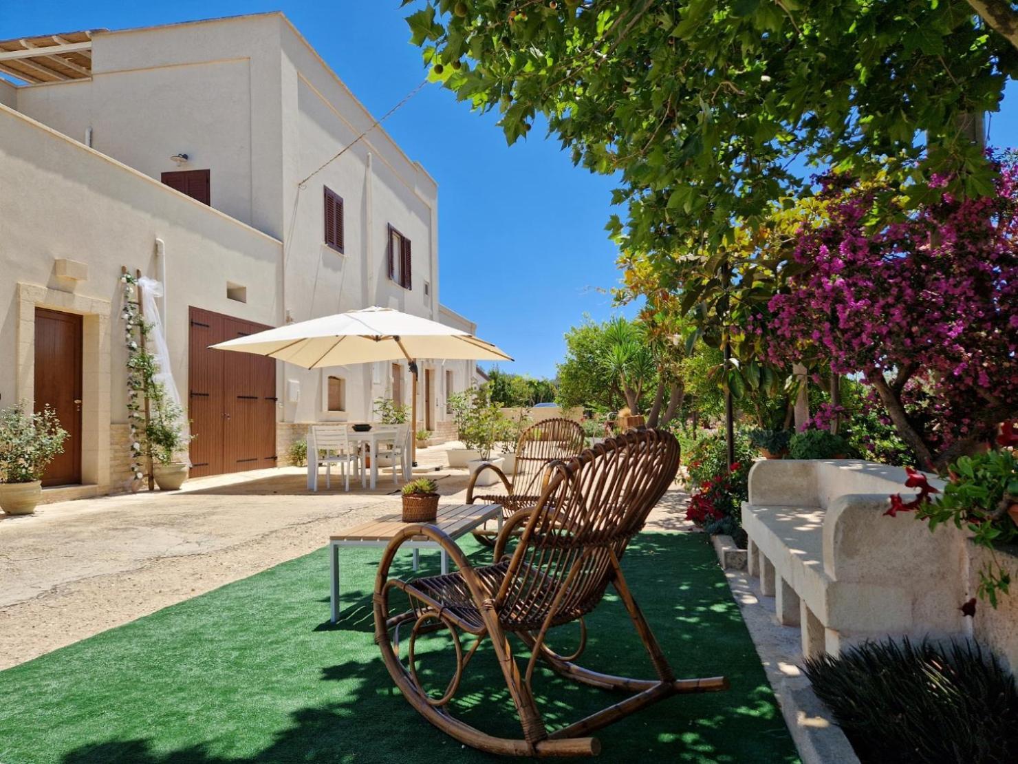 Residenza "I Tre Carrubi " Villa Fasano Kültér fotó